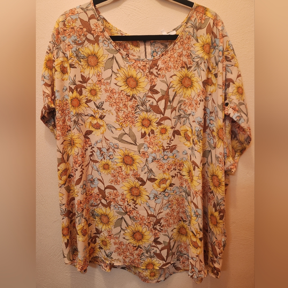 Maurices Sunflower Print Blouse Size 3X